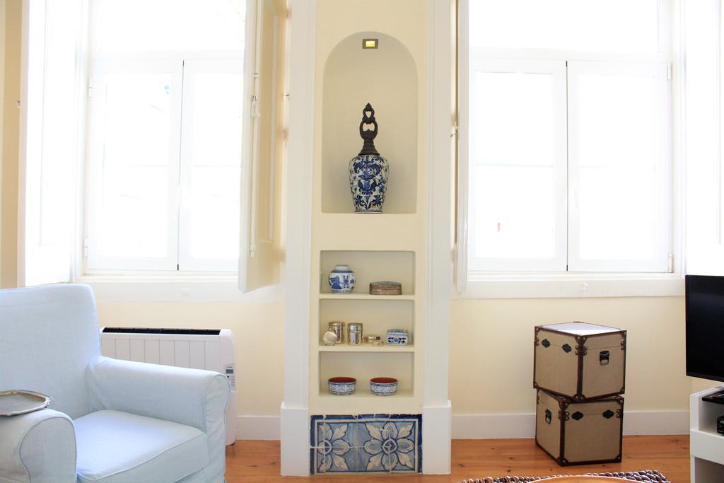 Charming Duplex- Principe Real Apartment Lisbon Luaran gambar