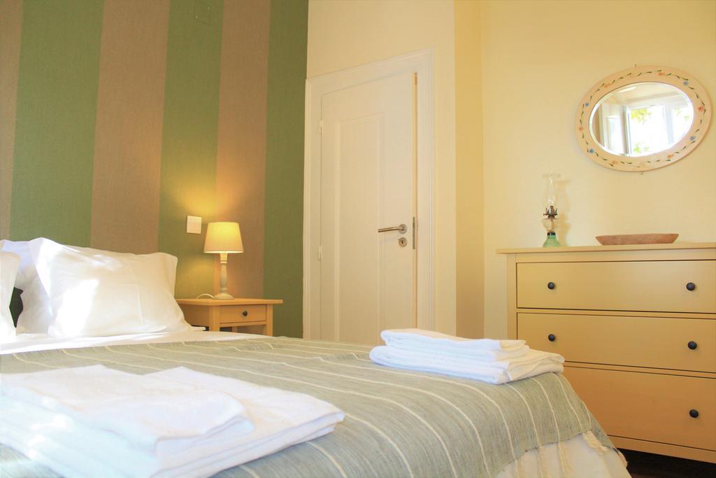 Charming Duplex- Principe Real Apartment Lisbon Luaran gambar